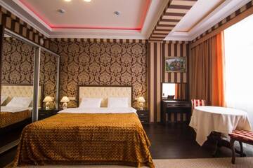 Семейный номер с балконом в Гостинице ML Hotel